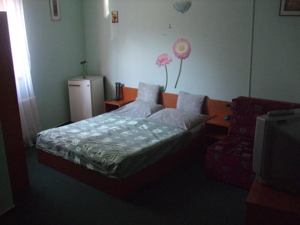 Timarhaz Panzio Bed & Breakfast Szeged Ruang foto