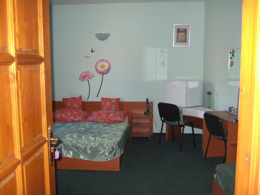 Timarhaz Panzio Bed & Breakfast Szeged Ruang foto